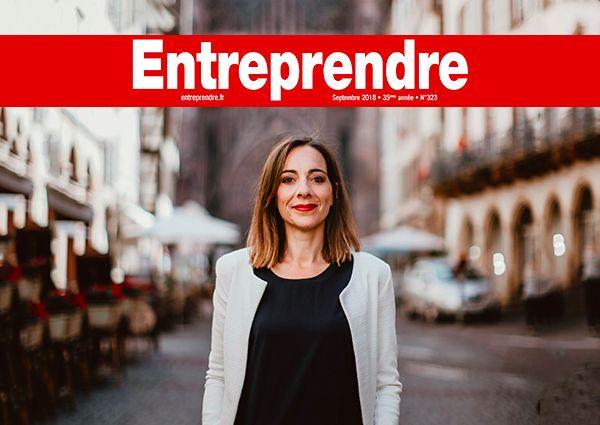 Portrait de la Dirigeante de FACILIS, Eve Pauvert, qui est paru dans le magazine Entreprendre, édition Septembre 2018.. Le bandeau rouge du magazine ENTREPRENDRE est placé en haut de la photo.